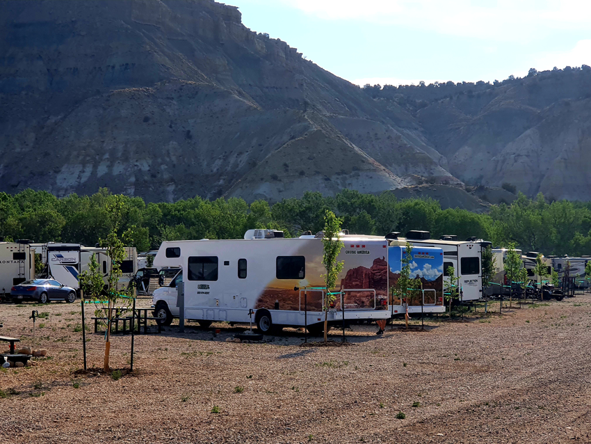 Bryce Valley Ranch RV and Horse Park photo 3