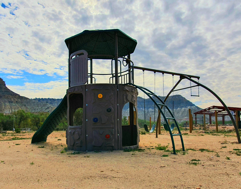 Bryce Valley Ranch RV and Horse Park photo 8