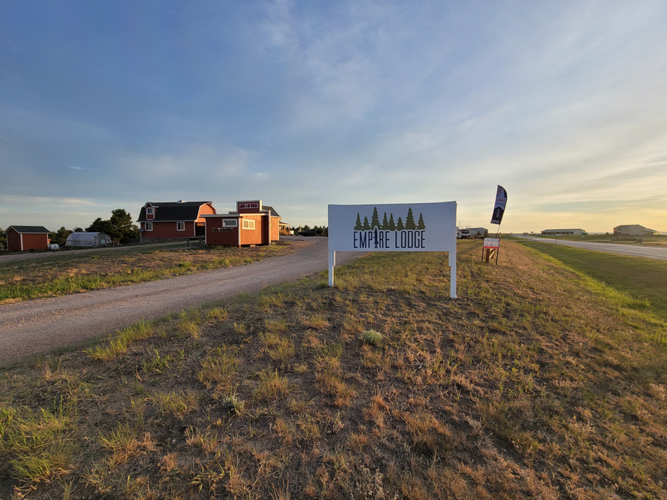 Empire Lodge