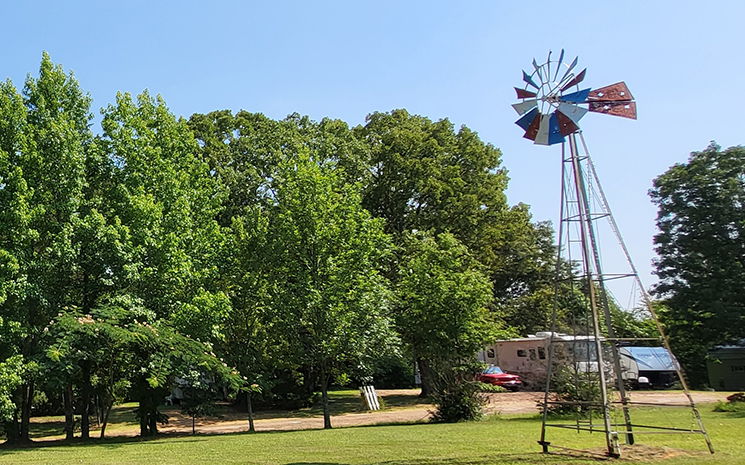 Amazing Acres RV Park photo 2