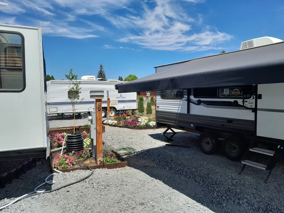 Broadway RV Park photo 2