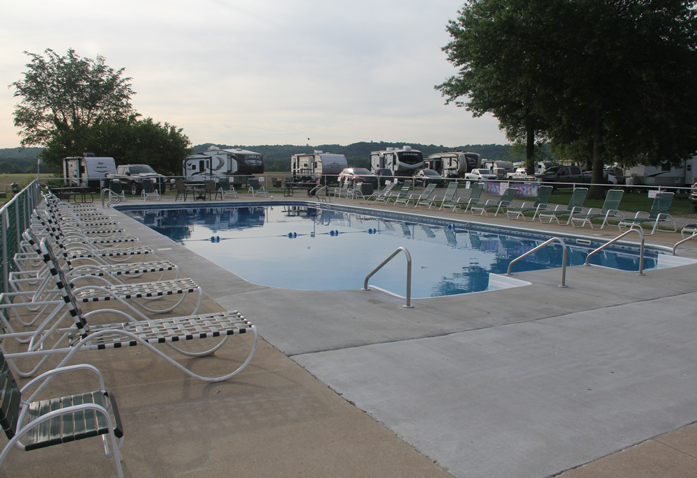 Beyonder Getaway Rising Sun photo 3