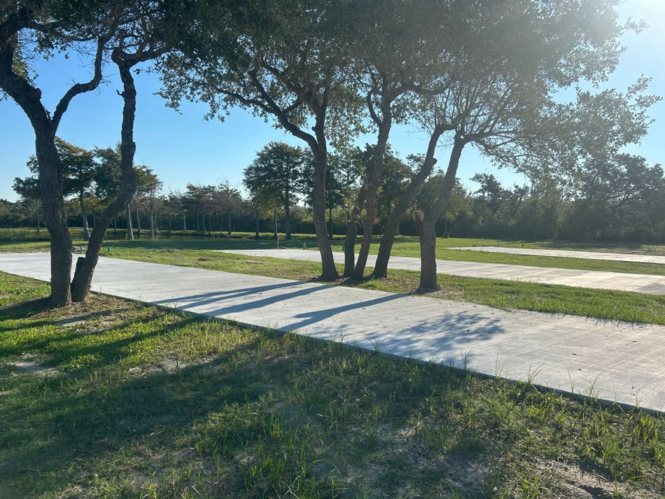 Alluring Oaks RV Park
