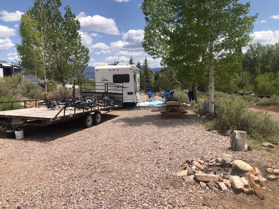 Bullion Creekside Retreat RV Park photo 6