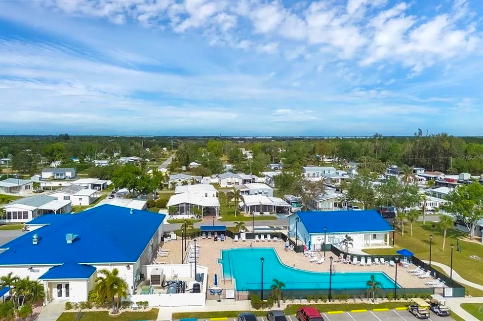 Alligator Park